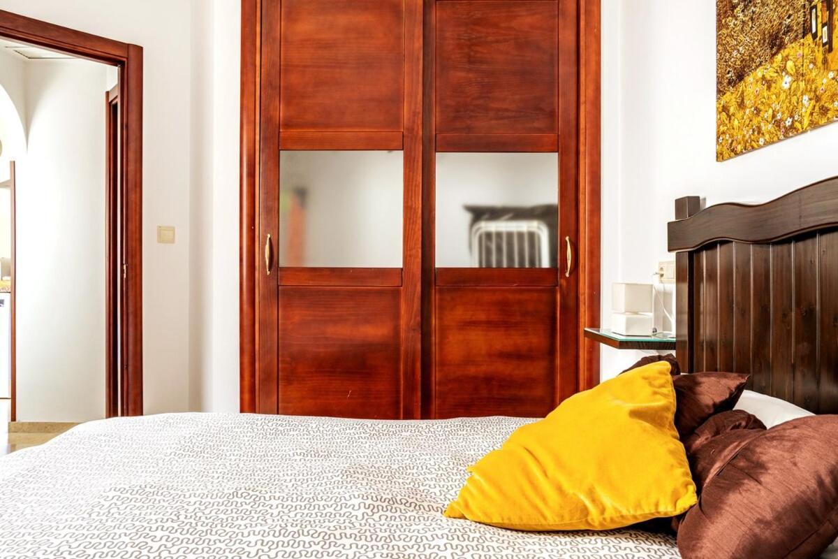 Apartamento cómodo y acogedor en el centro con WiFi Ronda Exterior foto