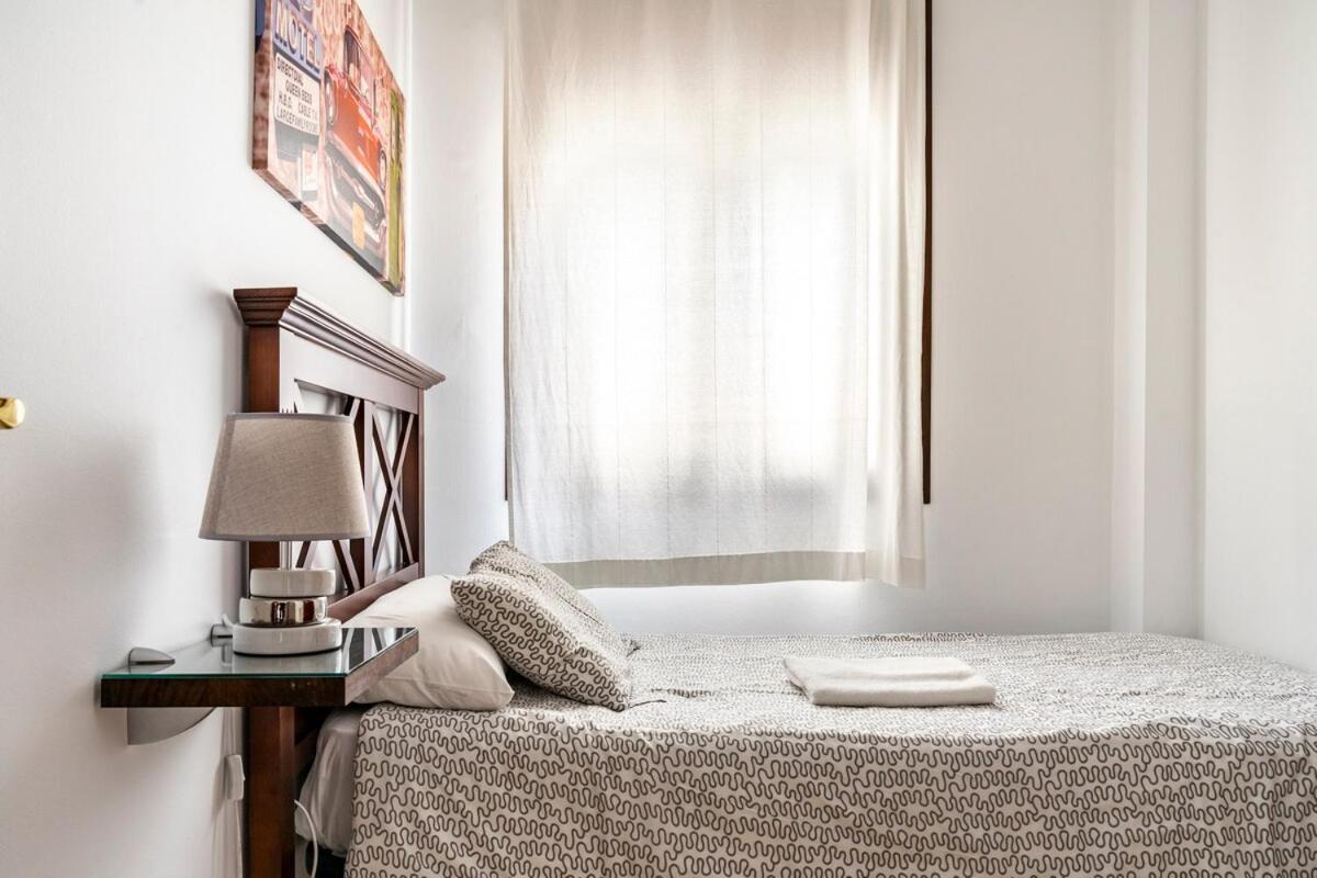 Apartamento cómodo y acogedor en el centro con WiFi Ronda Exterior foto